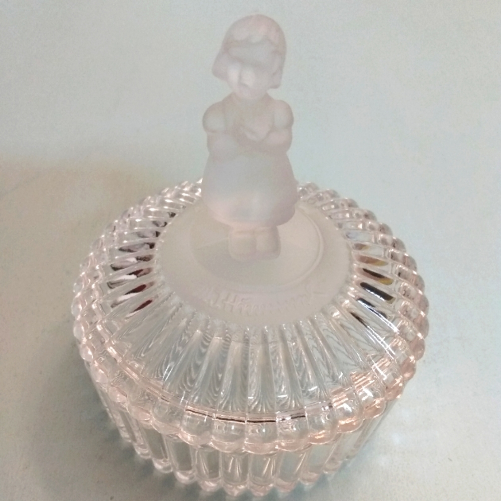 Vintage 1993 Goebel MI Hummel 24% Lead Crystal Trinket Box Made for Avon